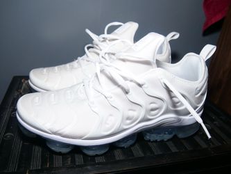 Nike Air VaporMax Plus White Platinum' (Sz,13)