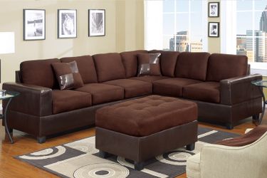 $400 Chocolate sectional ottoman not included new