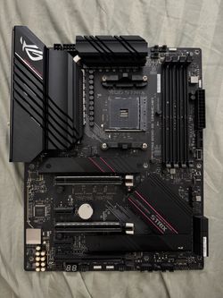 ASUS ROG STRIX B550-XE GAMING WIFI