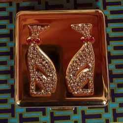 2 Dogs Powder Compact Estee Lauder $258