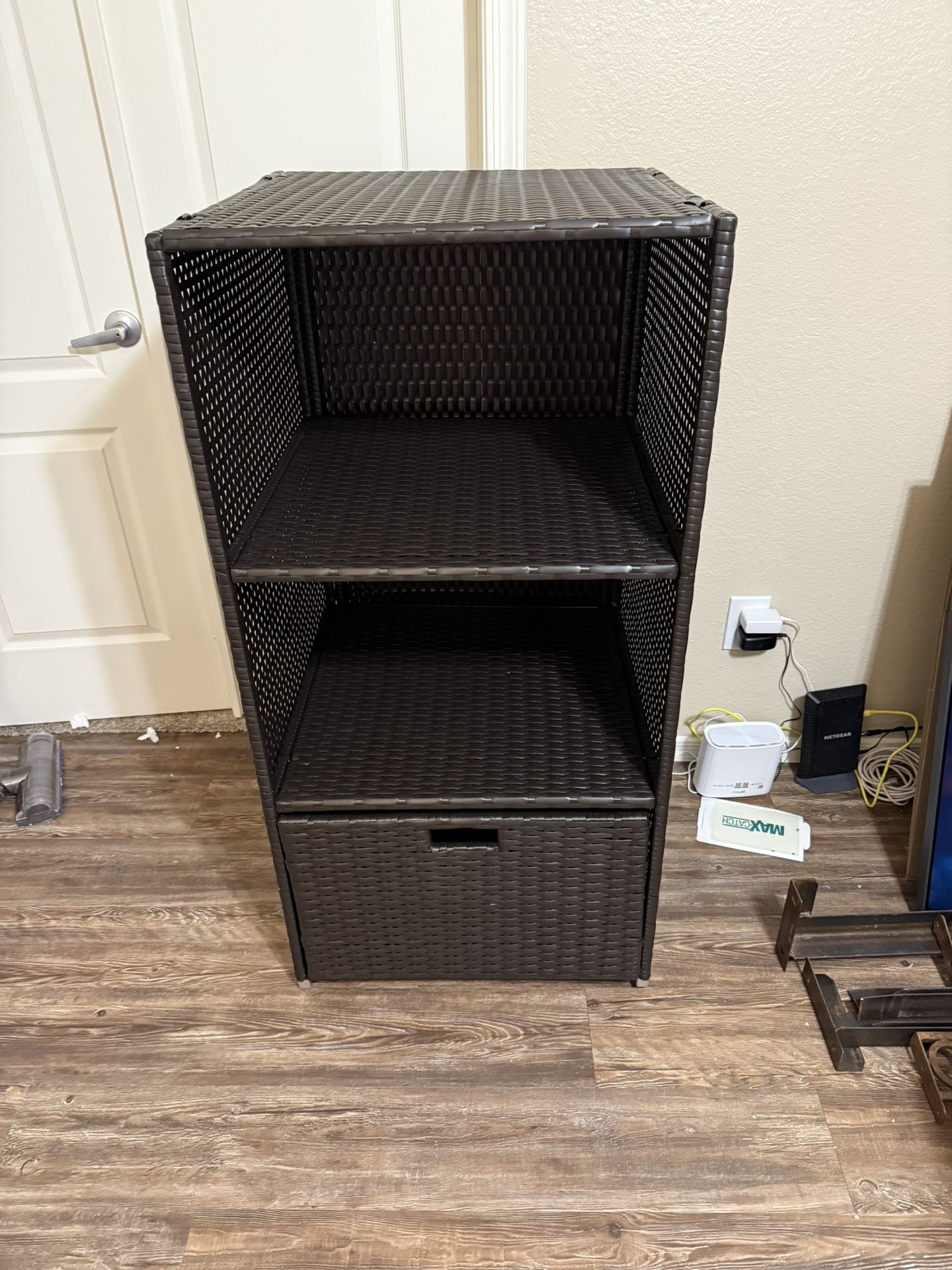 Patio Storage Rack with Drawer 23.5in W x 23.5in D x 47.25in H