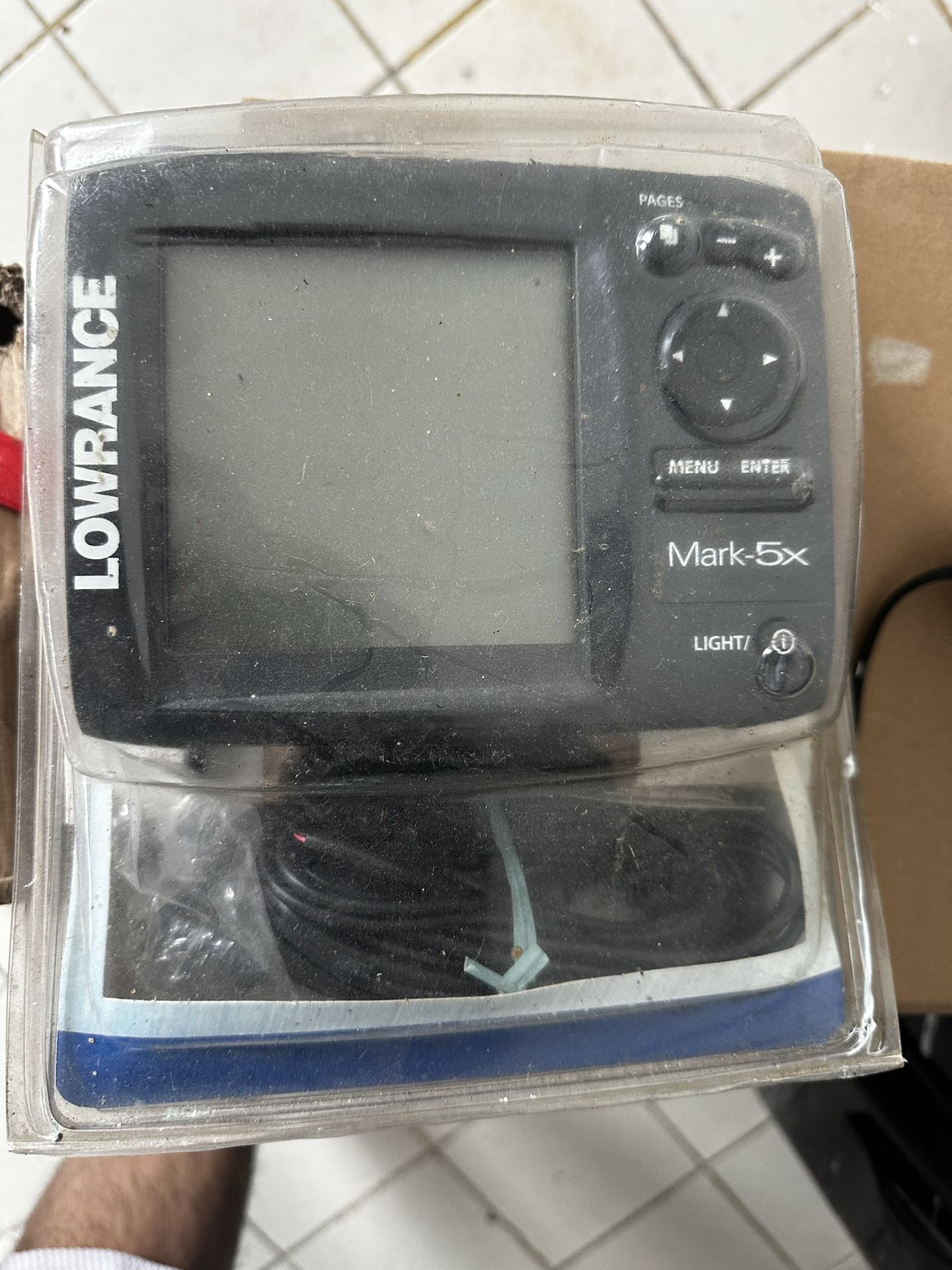 Lowrance Mark 5x Fish Finder
