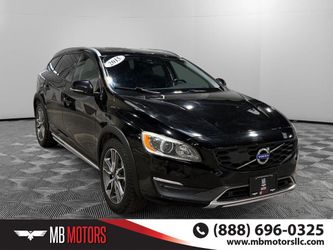 2015 Volvo V60 Cross Country