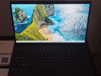 Dell (DC15250) 15.6" Touchscreen Laptop, Carbon Black