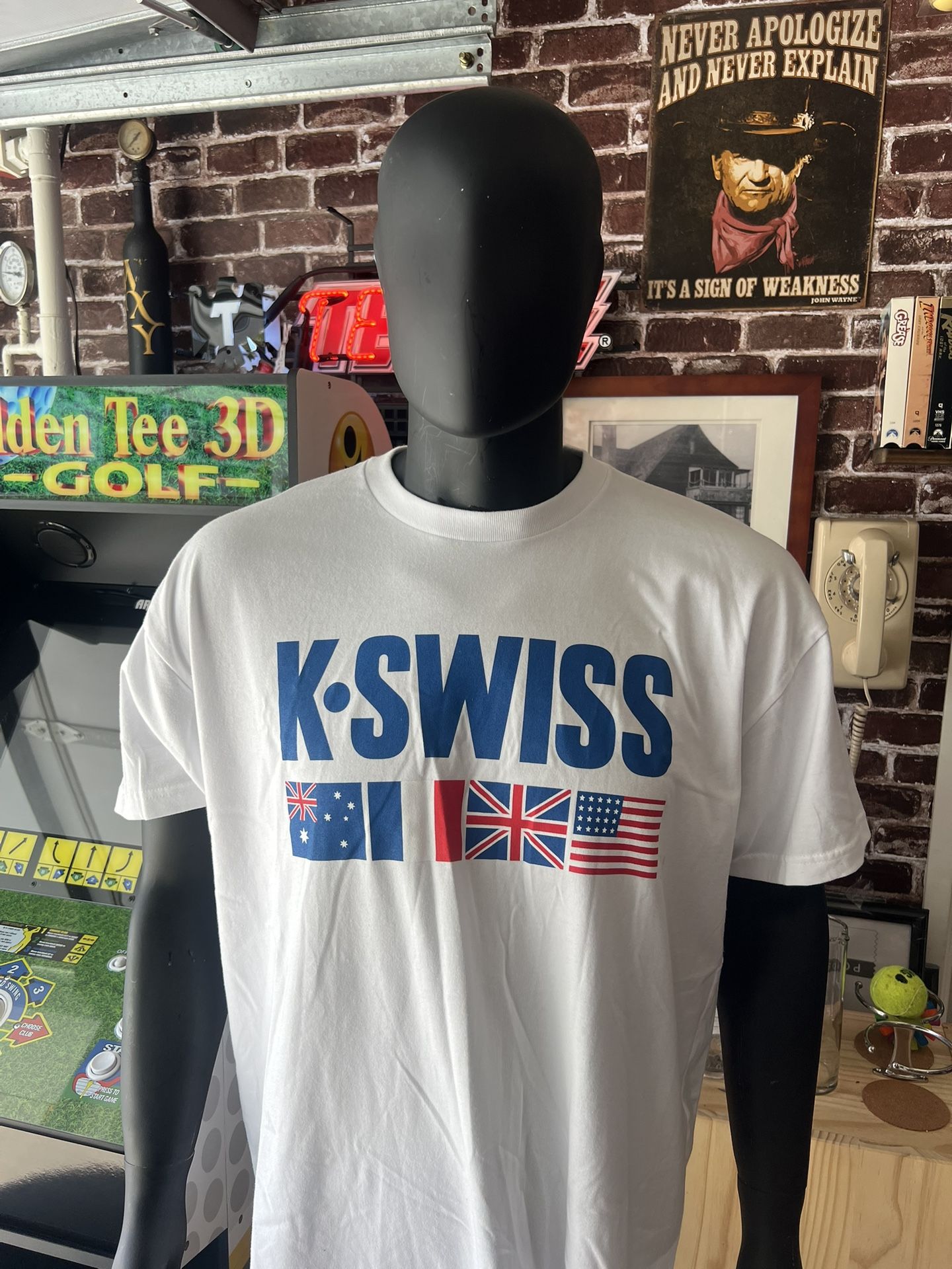 K-Swiss classic OG swag logo white t shirt size Large~ Mens NEW wot