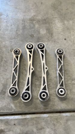 2013 Tesla model s P85 rear control arms