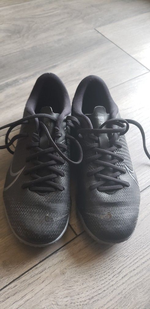 Brand New Nike Soccer Shoes
