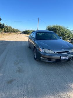 2001 Lexus ES 300