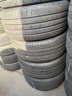 Vendo 275/50/R20 las 4 llantas por $180