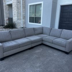 DELIVERY AVAILABLE | Large Gray L-shape sectional for sale in great shape!!
