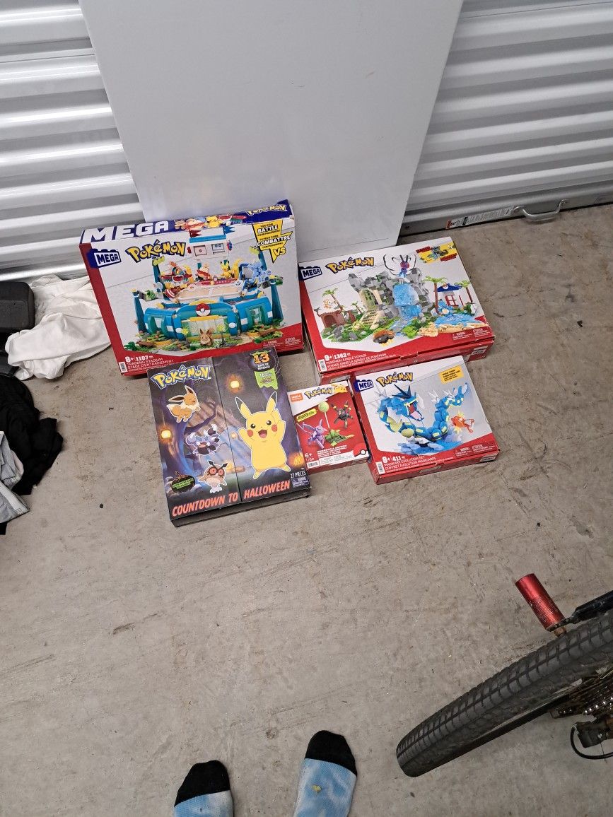 Pokemon Mega Construx 4 Boxes
