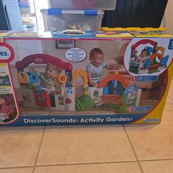 Little Tikes Discover Sounds Activity Garden
