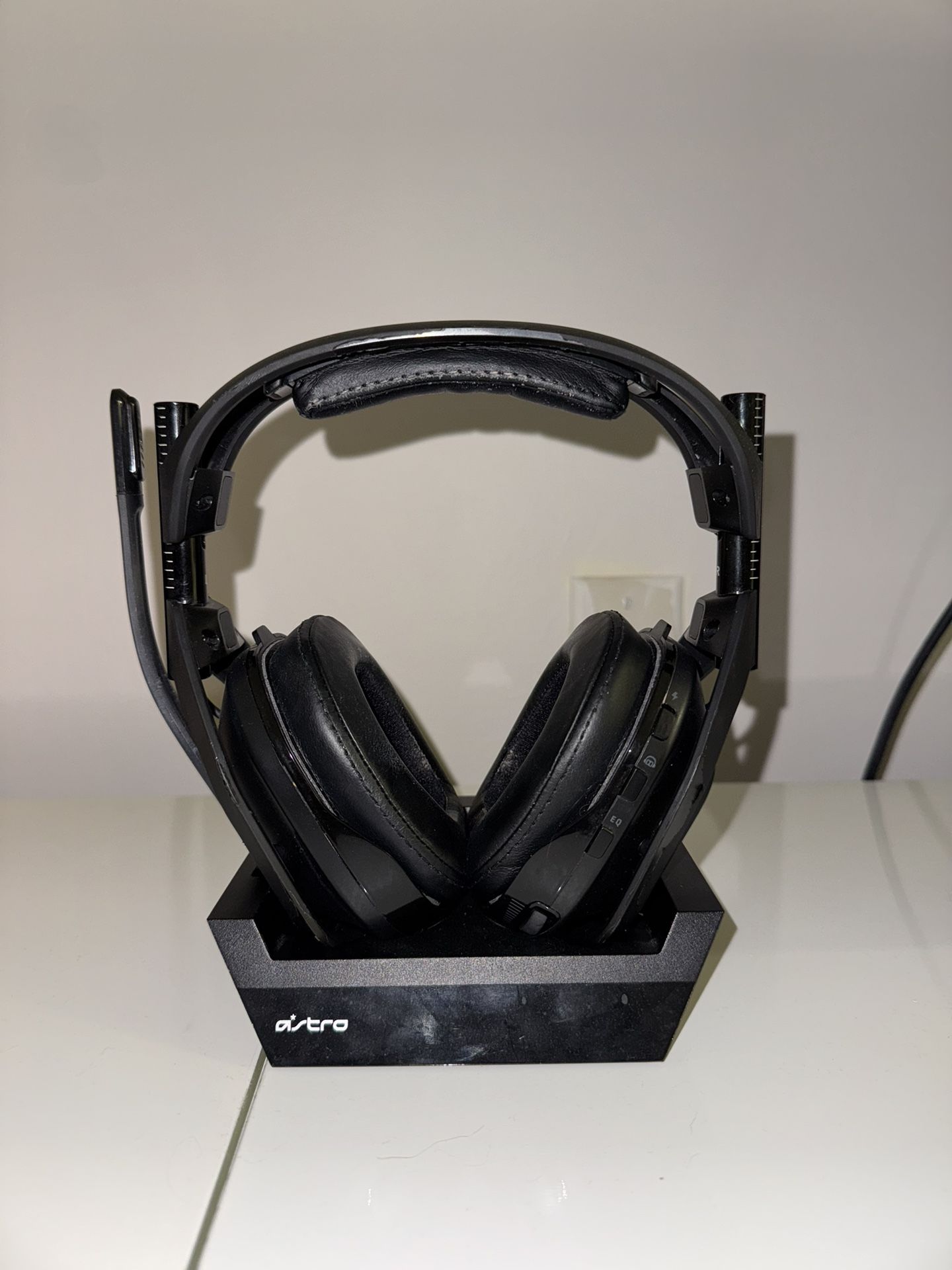 Astro A50 Headphones (leather Cups) PS/PC
