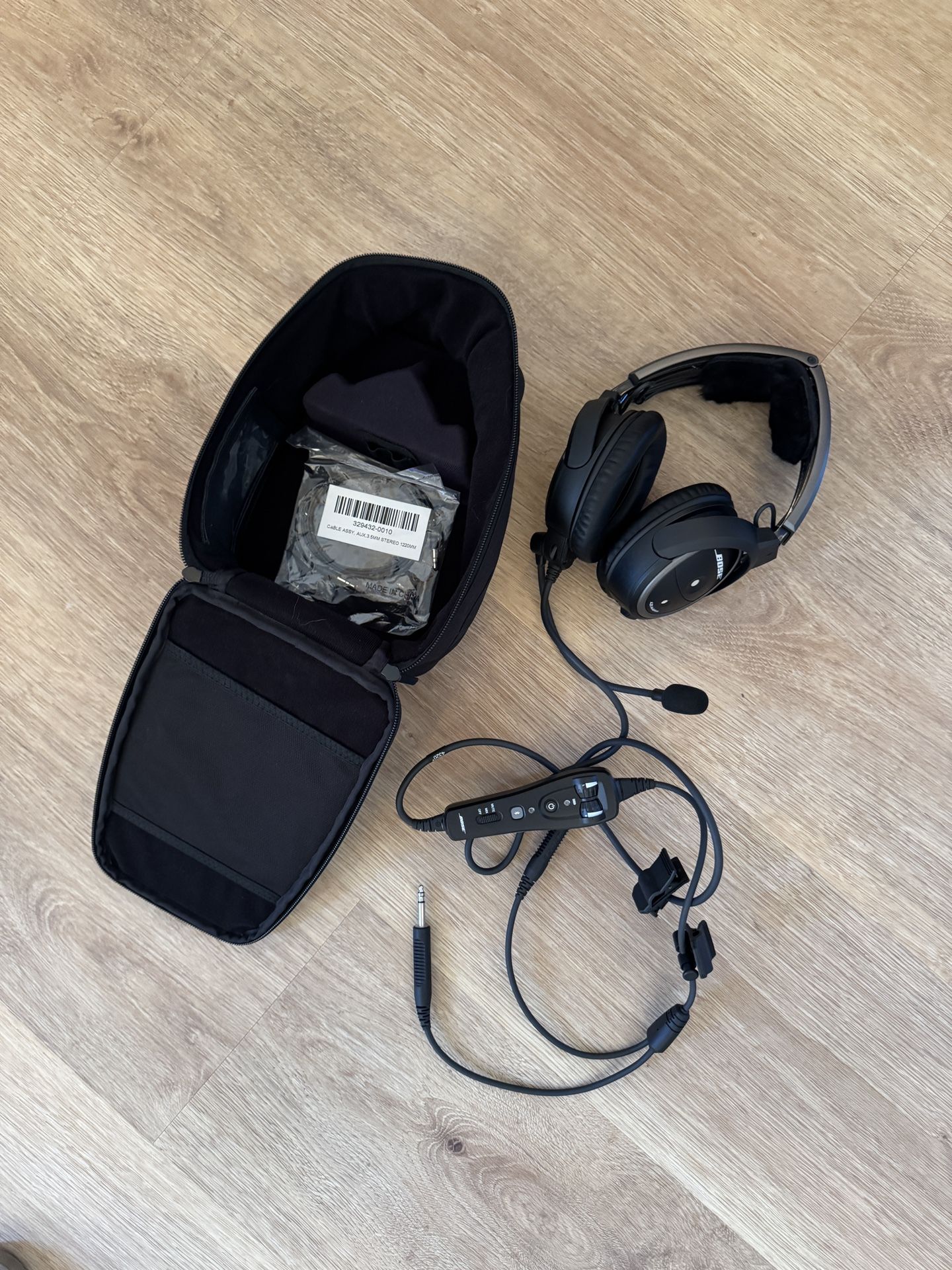 Bose Aviation Headset A20