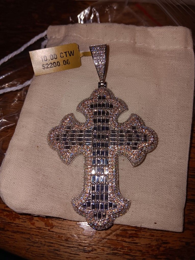 Sterling Silver 925 With Mossanite Diamonds