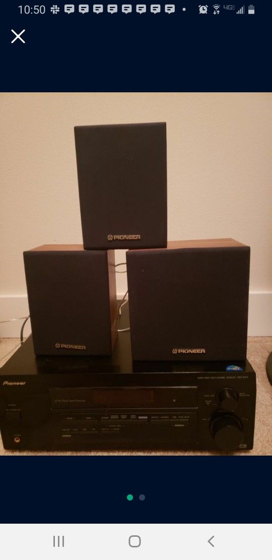 Pioneer VSX-D411 5.1 Home Theater Surround Receiver