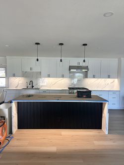 Under cabinet Lights