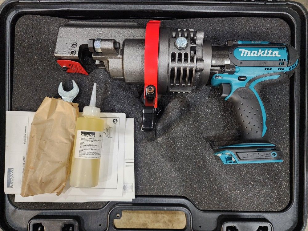 XCS01Z Makita Battery #6 3/4” Rebar Cutter New