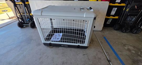 Medium Collapsible Dog Crate