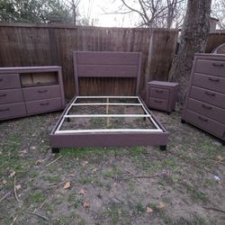 Queen Set Bedroom Brown Color 