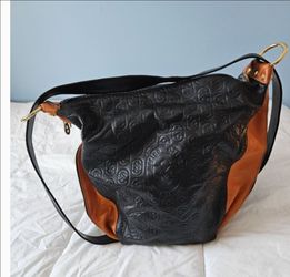 Back pack purse lightly used