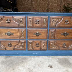 Solid Wood Dress With 2 Mirrors 