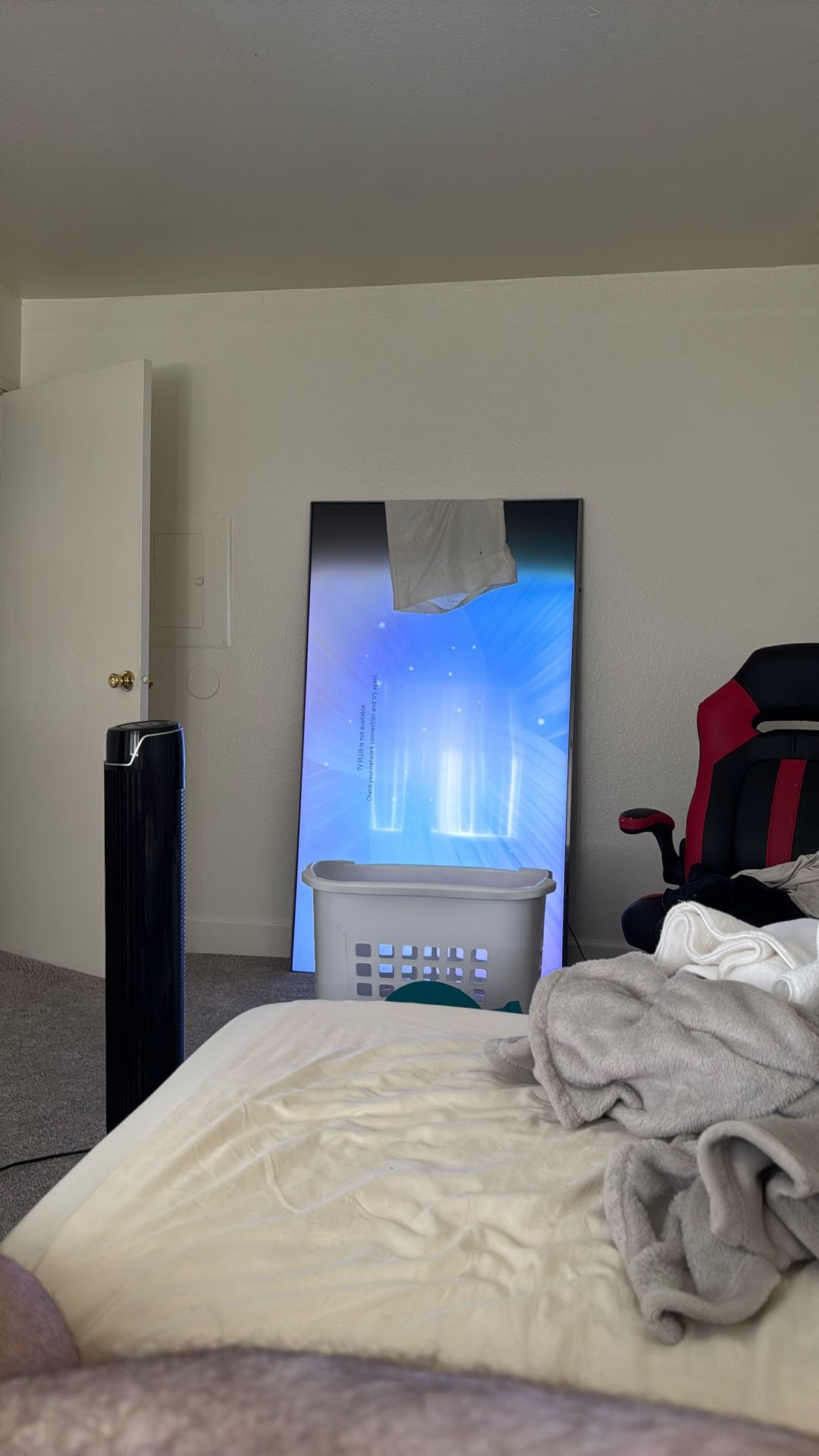 Samsung TV 75in