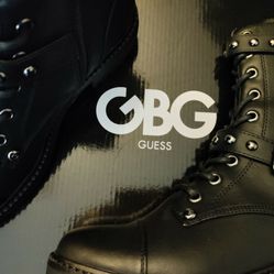71/2 Guess Boots