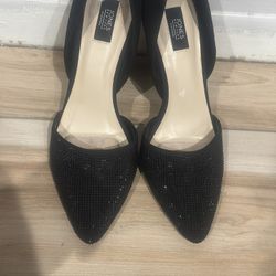 9.5 Black Heels