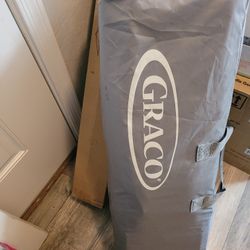 Crib (Graco)