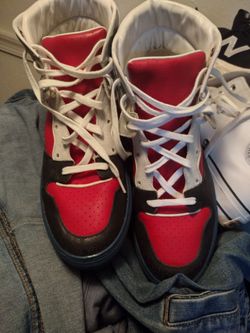 Balanciaga size 42 $200