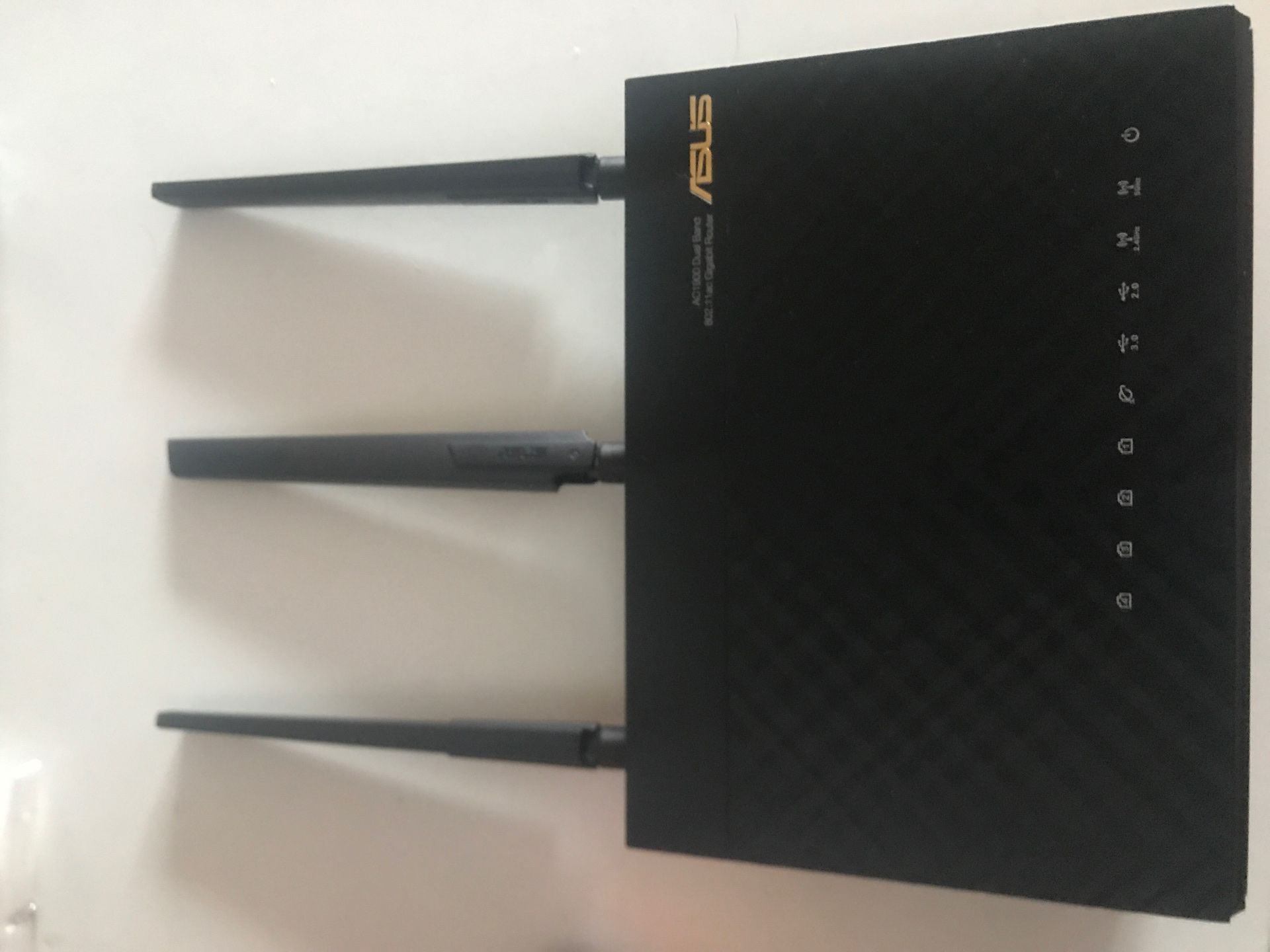 Asus AC-1900 Dual band Gigabits router