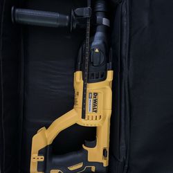 Dewalt 1" / pulg / po (26 mm) SDS PLUS D-HANDLE ROTARY HAMMER(tool only) (sólo herramienta)￼