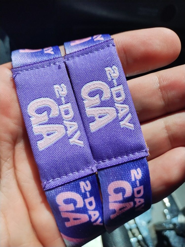 Sueños 2 Day Wristbands