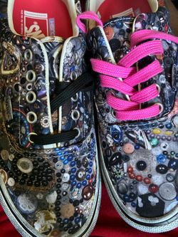Supreme vans size 8.5
