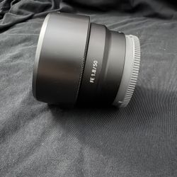 Sony FE 50mm f/1.8 Standard Prime Auto & Manual Focus E-mount Lens