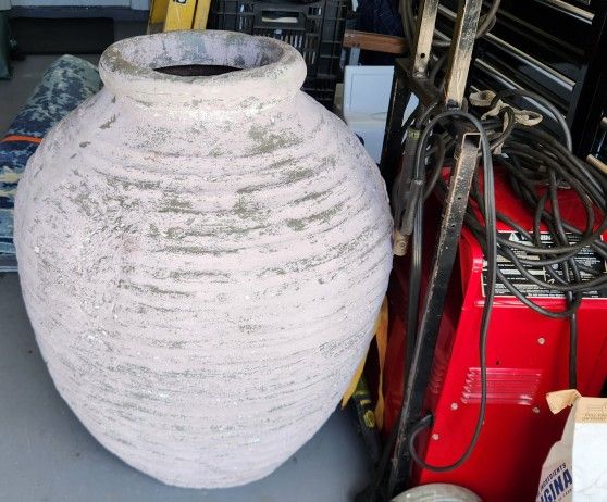 Extra Large Plant Pot Made By Fiberglass