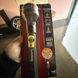10,000 Lumen Huskey Flashlight