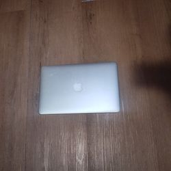 MacBook Air A1465