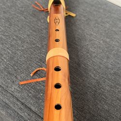 AROMATIC CEDAR High Spirits authentic Native American Flute