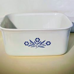 Corningware dish new 1.5 quarts