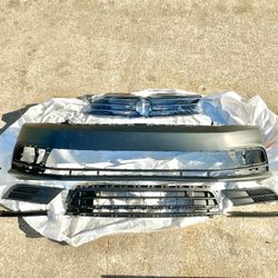 2015, 2016, 2017, 2018 Volkswagen Jetta Bumper ( New Car Parts )