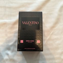 Valentino Born In Roma Intense