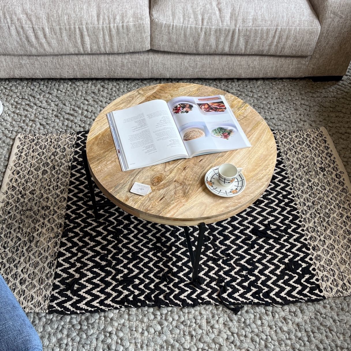 Round Wooden Reversible Coffee Table 27" x 27" x 17"