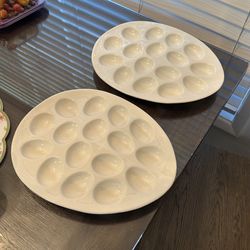 CERAMIC EGG PLATTERS / WHITE / FITS 16 EGGS