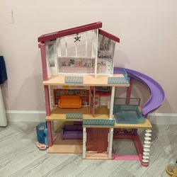 Doll houses and mini café Stand for girls