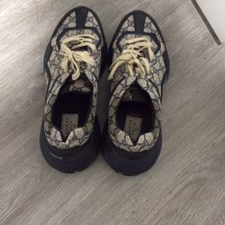 Gucci Shoes 