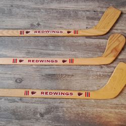 Lot of 3 Vintage Detroit Red Wings 24" Wooden Souvenir Mini Hockey sticks