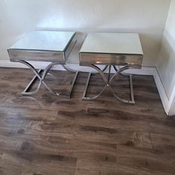 23x23 mirror end table