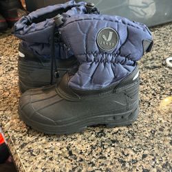Snow Boots Size 13